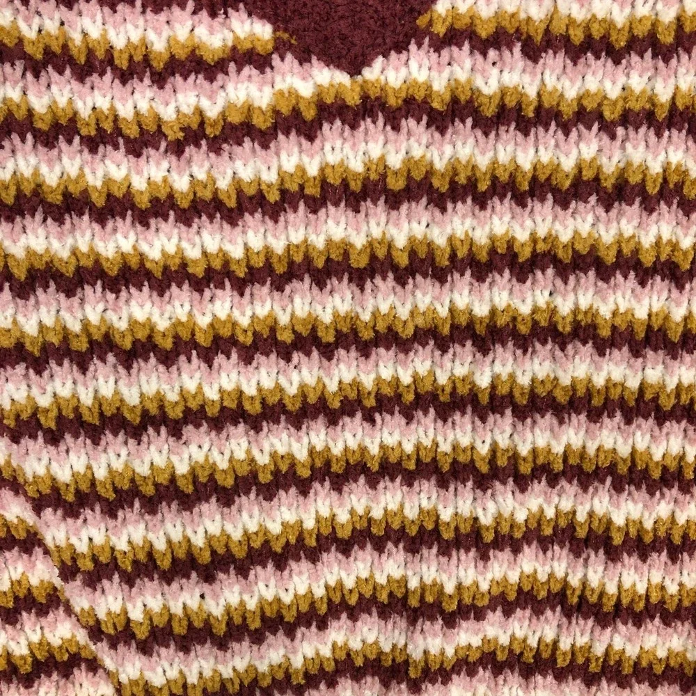 Pink Republic Cropped‎ Sweater Medium Burgundy Cream Soft Cozy Retro Whimsical